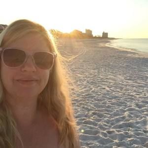 Meet your Posher, Cindy